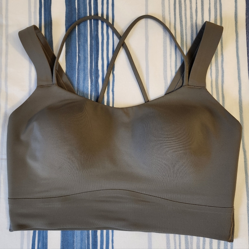 Lululemon Like A Cloud Bra D/DD